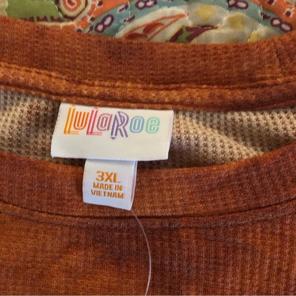 LuLaRoe Erin thermal fabric 3XL - Picture 2 of 4